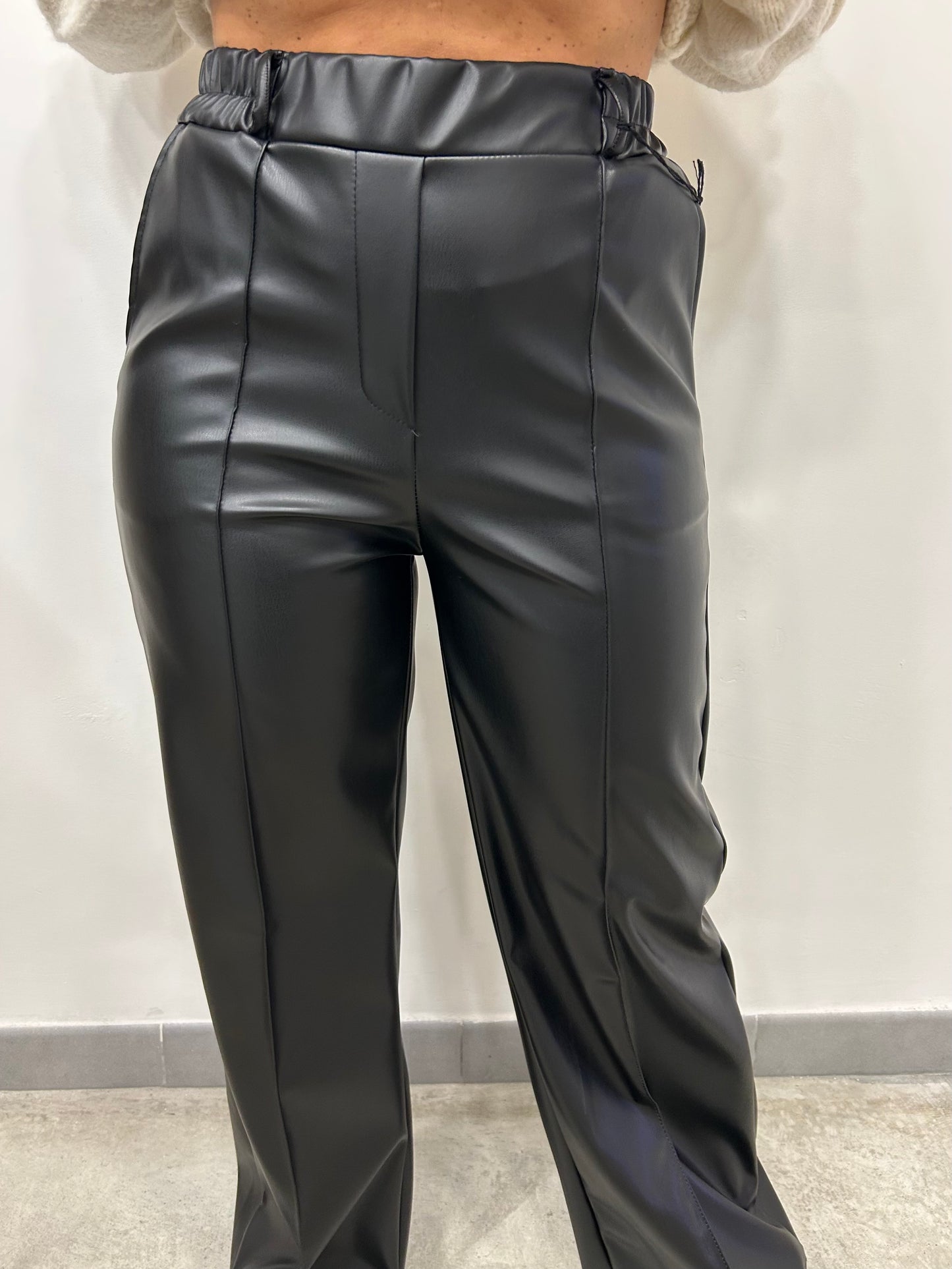 Pantalone in ecopelle