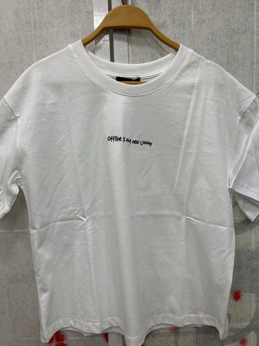 T-shirt Lumina scritte