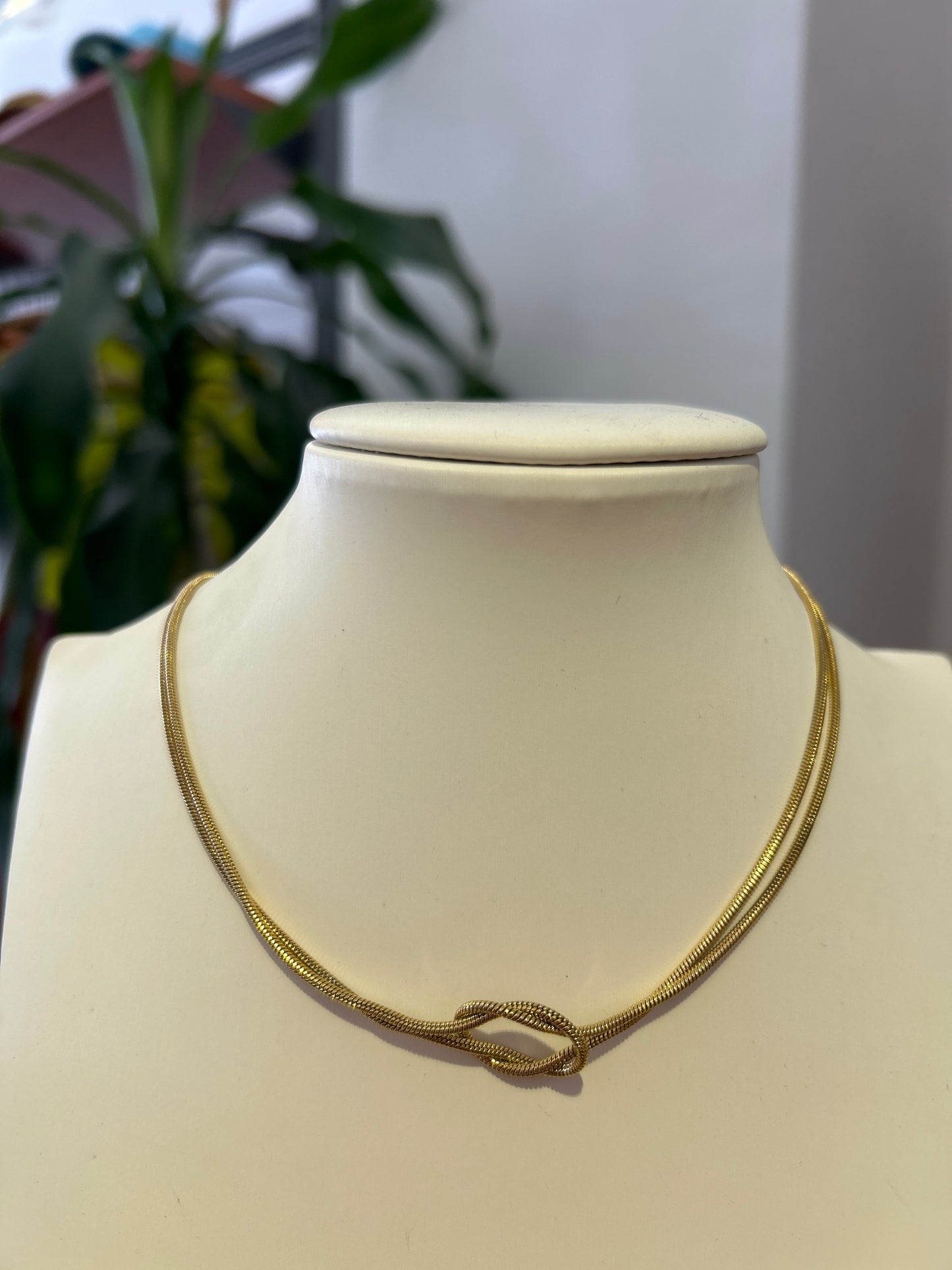 Collana force