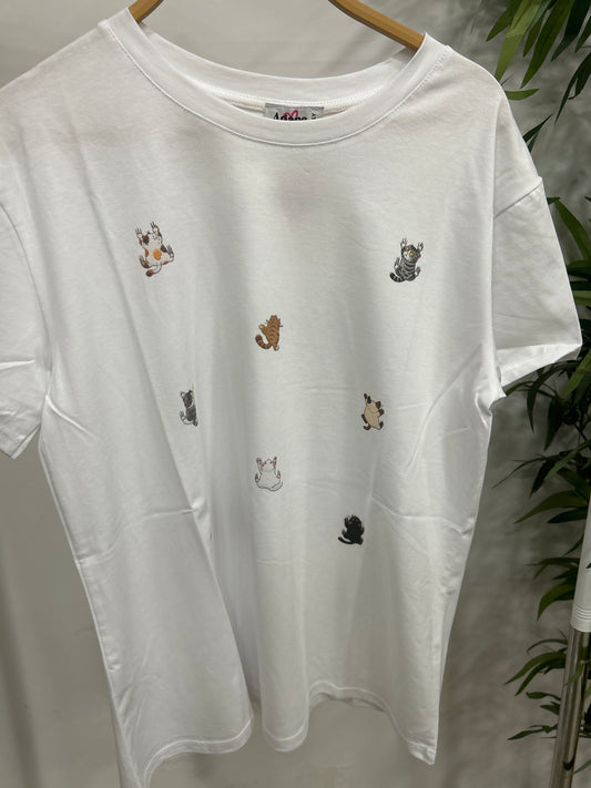 T-shirt cats