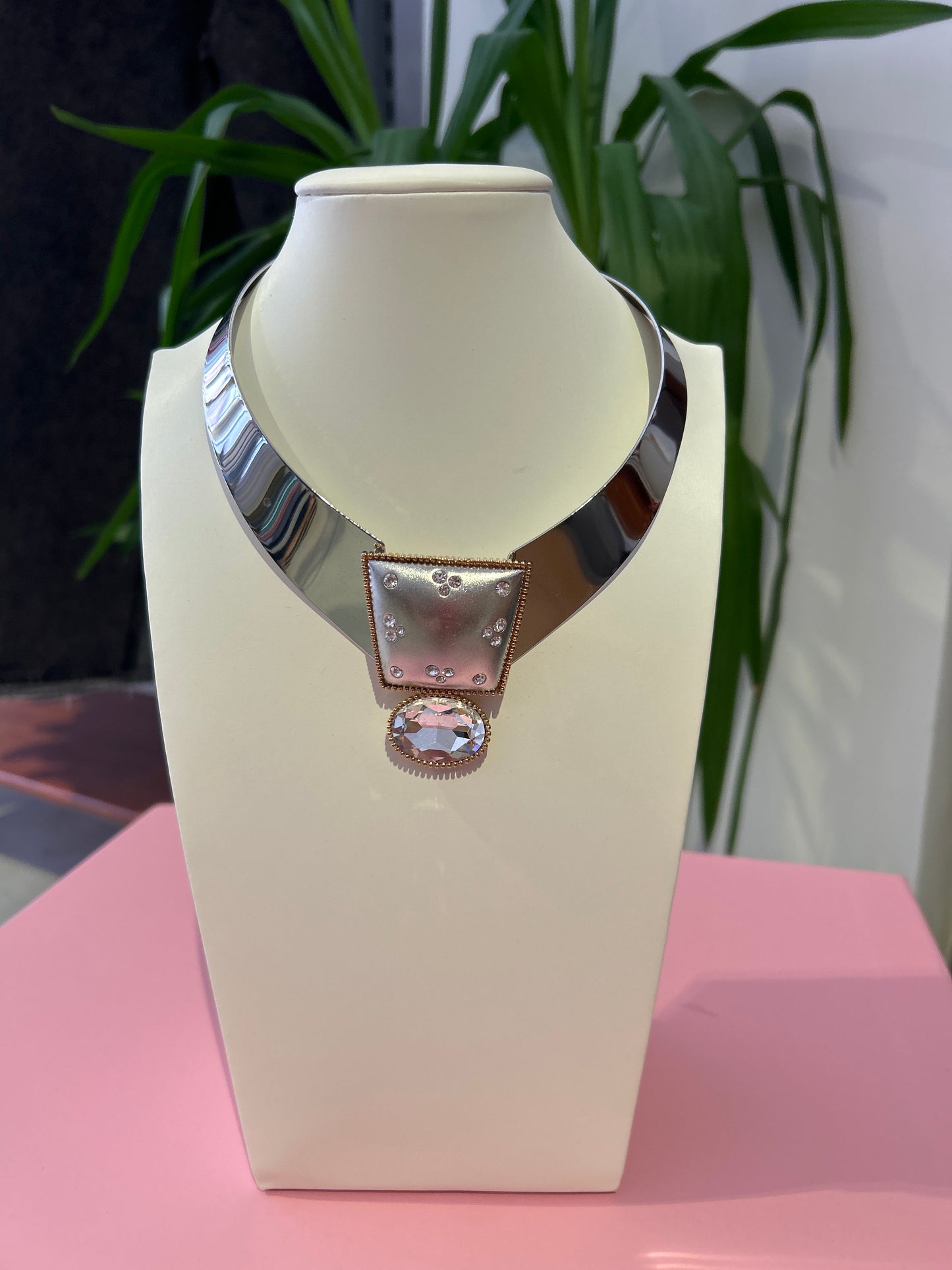 Collana Paris