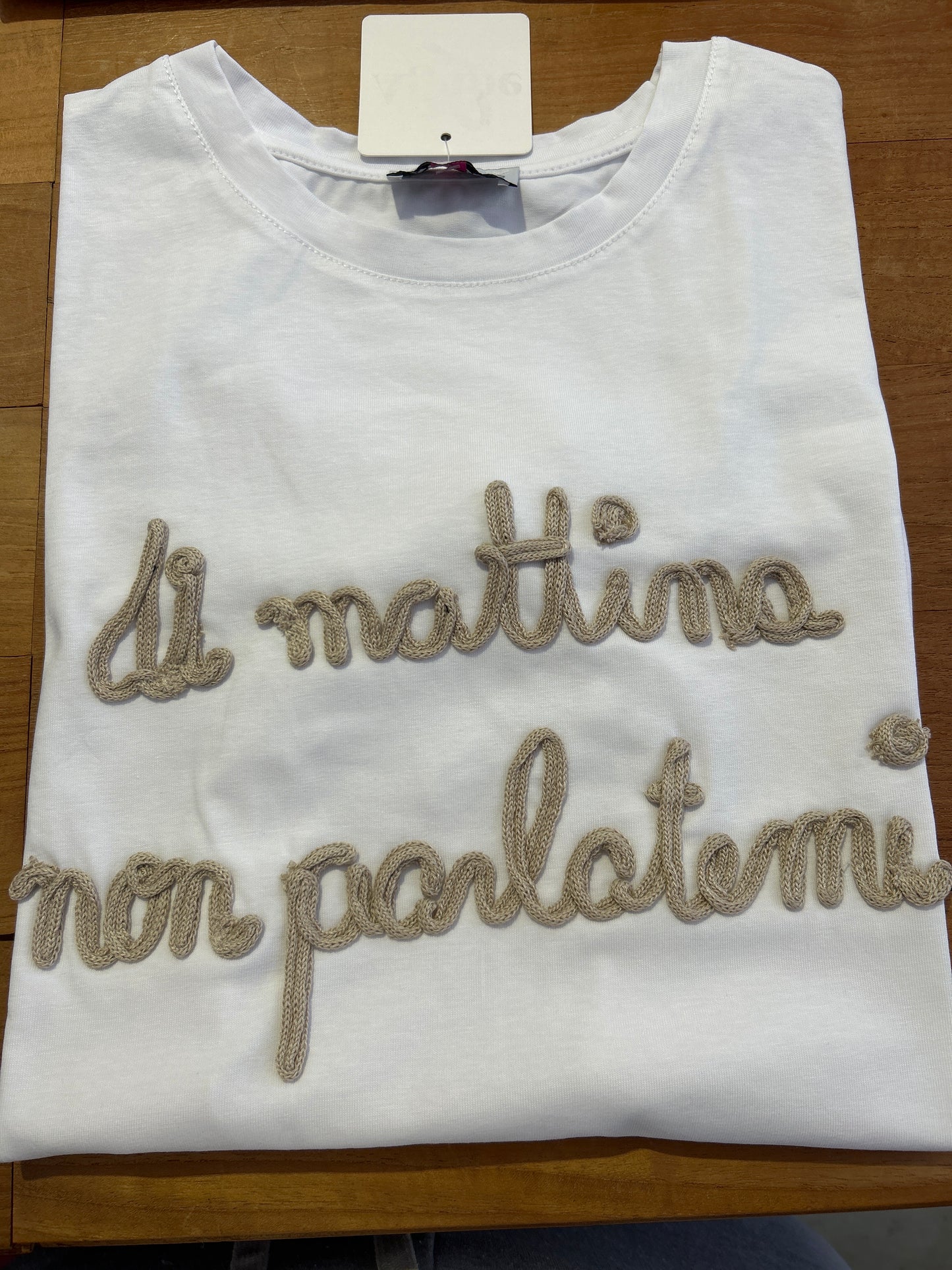 T-shirt “di mattina non parlatemi”