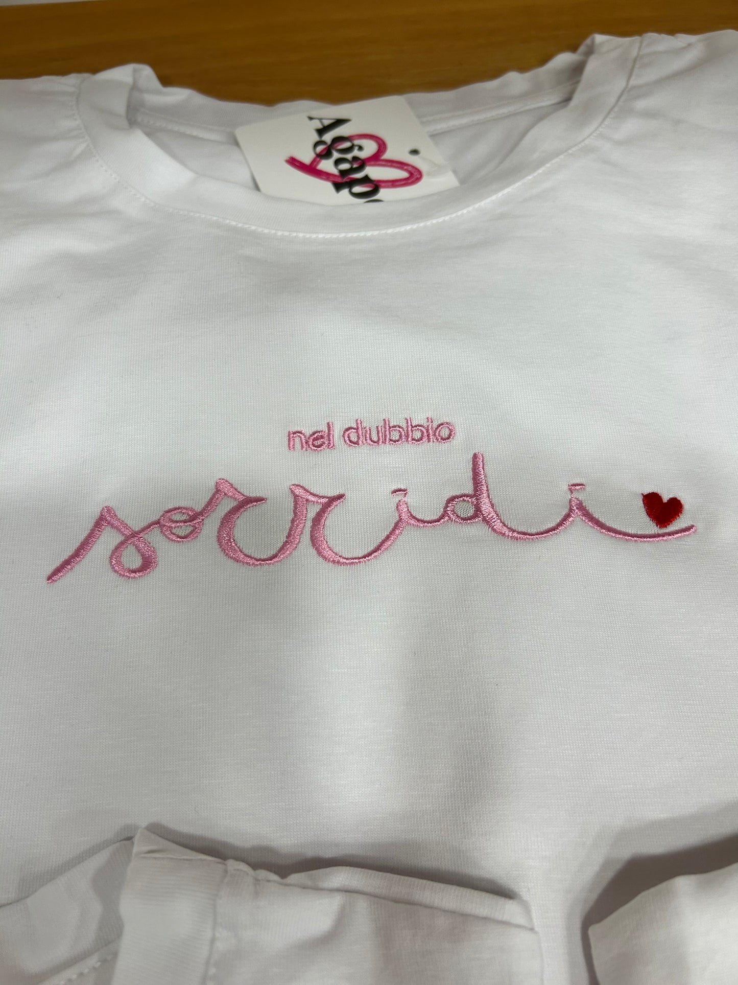 T-shirt Nel dubbio sorridi